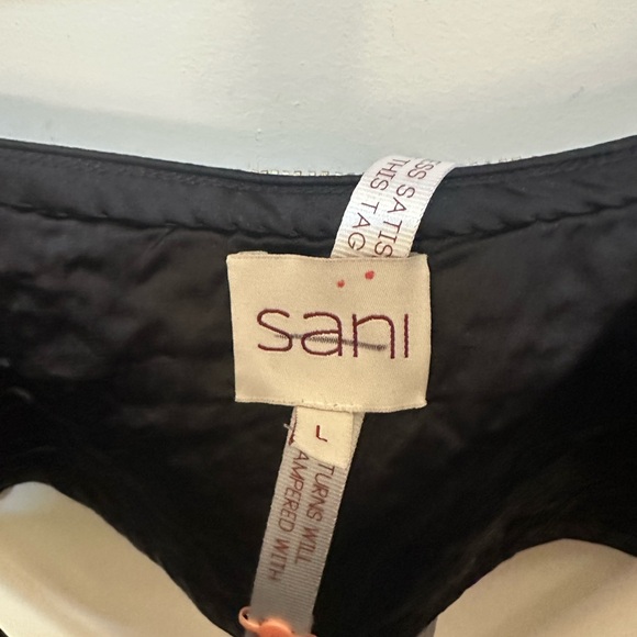 NWOT size Large Sani sequin top choli - Picture 3 of 3